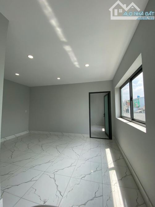 NGAY LÊ VĂN QUỚI GIÁP TÂN PHÚ, 3 TẦNG, 5 x 22, CHỈ 5.69🧄 HẺM XE HƠI 6m THÔNG THOÁNG [420] - 2