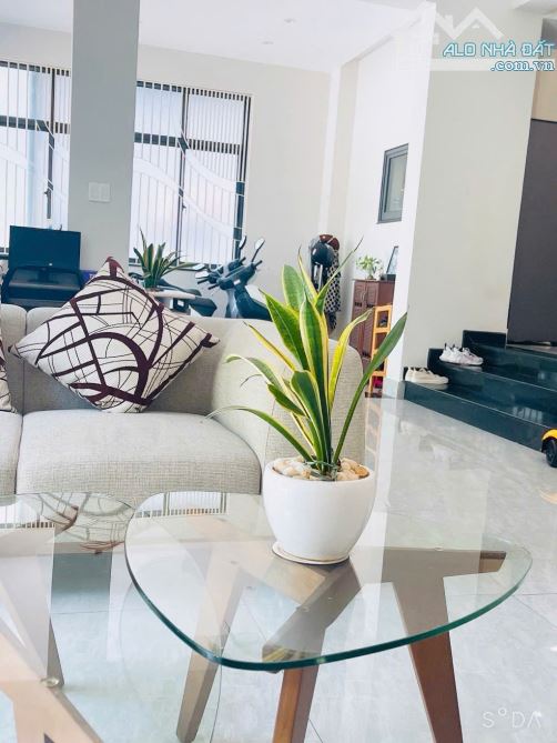 CHÍNH CHỦ BÁN GẤP CĂN VILLA BIỂN MỸ KHÊ 160M2 NGANG 10M NGAY KHU PHỐ TÂY. GỌI HƯƠNG. - 2