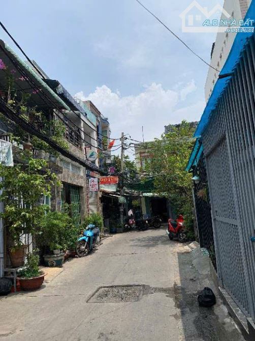 Nhà C4 Ngay Võ Thị Nhờ,P.Tân Thuận Đông,Quận 7,DT 4.5x15m,Chỉ 4 Tỷ - 2