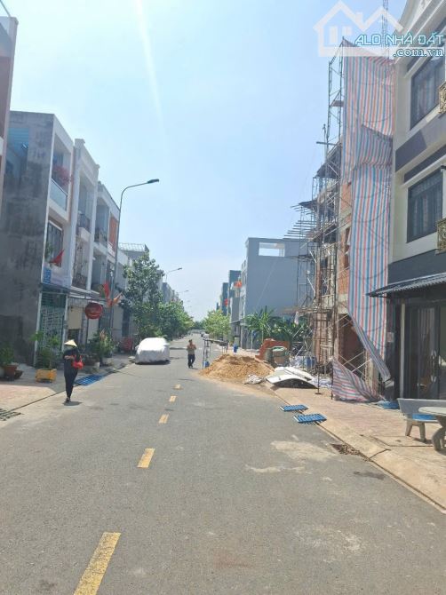 Đất khu dân cư Phú Hồng Thịnh, phường Bình An, Tp Dĩ An. 3,35 tỷ - 3