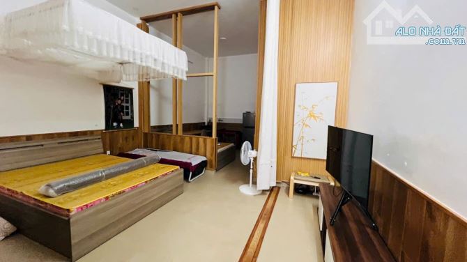Bán nhà mặt tiền Y Đôn các Lê Duẩn 200m - 3