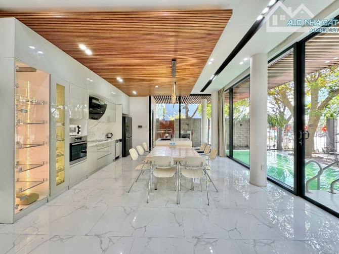 Bán Villas lô góc 2 mặt tiền Trung tâm Hải Châu, Đà Nẵng - 4 tầng, có hồ bơi - Giá 25,3 tỷ - 3