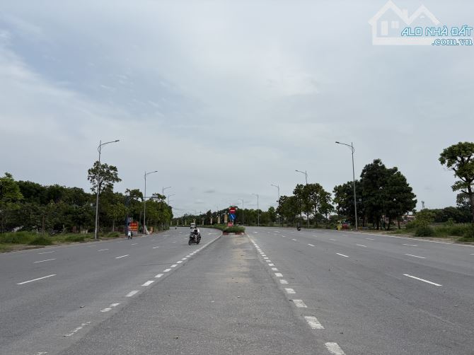 [HẠ CHÀO 500 TRIỆU] 40tr/m2 -107.5M2 ĐẤT ĐẠI MẠCH ĐÔNG ANH-Ô TÔ CAMRY NGỦ TRONG ĐẤT - 3