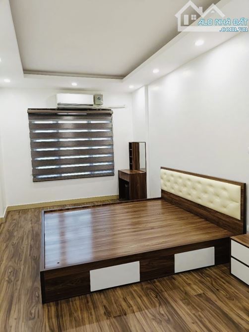 NHÀ ĐẸP - NGỌC THUỴ - Ô TÔ ĐỖ TẬN CỬA - 3