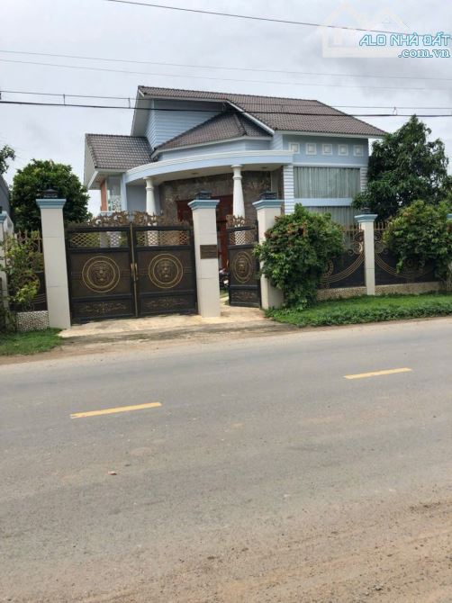 Bán biệt thự Dương Công Khi, Tân Hiệp, Hóc Môn: 20 x 34, giá 26 tỷ. - 3
