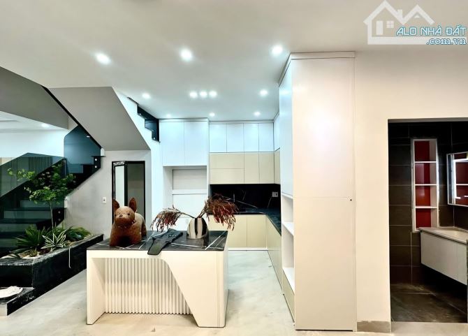 Nhà Phố Văn Cao Bên Chẵn Đẹp Long Lanh - 3