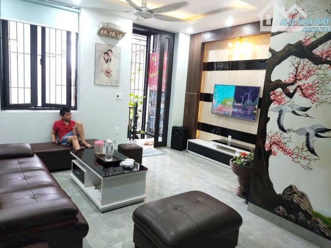 Bán nhà Liền Kề Chân Chung cư Tô Hiệu 61m2 5 tầng thang máy ,kinh doanh đẹp ,giá 15,5 tỷ - 3