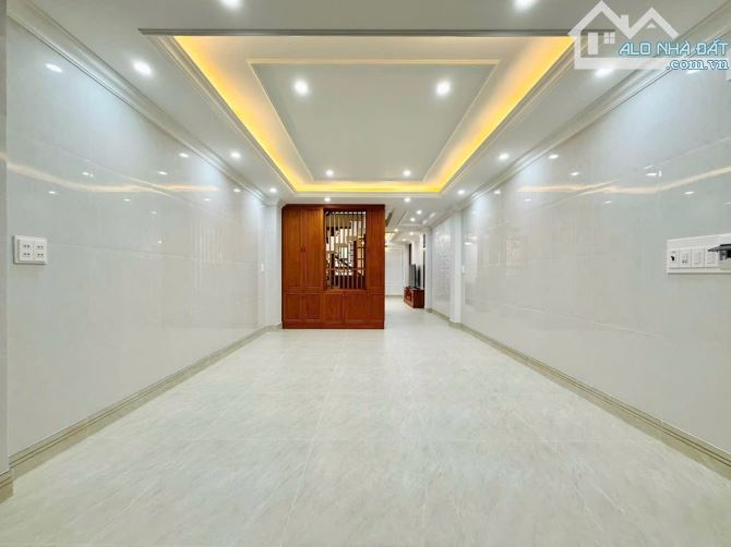 4.2❌16m, BÁN NHÀ 5 TẦNG, KHU VIP, NGUYỄN VĂN KHỐI, P8 GV, HƠN 7 TỶ - 3