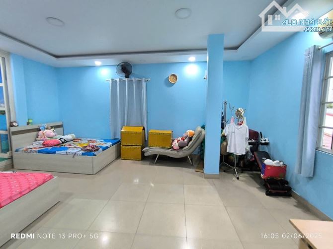 Cho thuê gấp nhà 3 mặt tiền hẻm 10m đường Phan Anh - 3