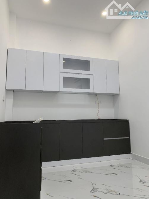 CHỦ GẤP BÁN NHÀ 3 LẦU TRƯỜNG CHINH NGÃ TƯ 7 HIỀN– VỪA Ở VỪA KINH DOANH - 3