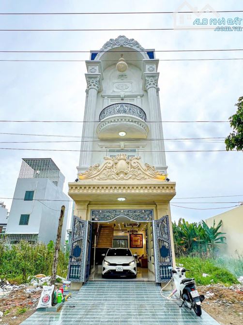 Nhà 2 lầu phong cách tân cổ điển sang trọng đường D1 KDC Hồng Loan, Cần thơ - 3