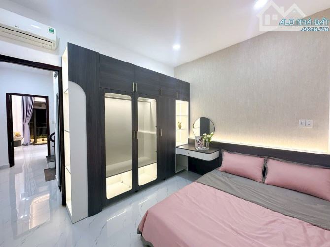 Bán nhà 2 lầu hẻm 6m đường Thới An 19 P.Thới An Q.12 - 4