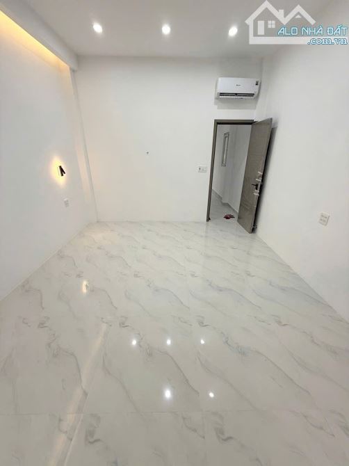 BÁN NHÀ 1 TRỆT 1 LẦU ĐÚC - VỊ TRÍ ĐẸP KDC CỒN KHƯƠNG - 4