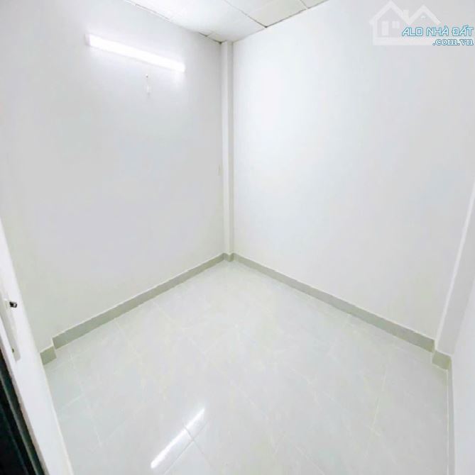 Bán nhà Quận 10, hẻm Ô tô Cách Mạng Tháng Tám, DT 3.9 x 10.96 m, 8,9 tỷ - 4