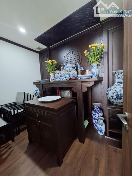 BÁN NGỌC THUỴ LONG BIÊN- DÂN XÂY THANG MÁY- KINH DOANH- GARA Ô TÔ-FULL NỘI THẤT XỊN - 4