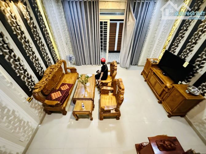 Q9, TĂNG NHƠN PHÚ B, 82M2, NGANG 5M -XÂY 3 TẦNG, 5PN. HẺM XE TẢI, GIÁ RẺ NHẤT KHU VỰC - 4