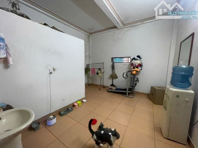 BIỆT THỰ NGANG KHỦNG 10m. ĐƯỜNG NHỰA 10m KINH DOANH ĐA NGÀNH. CHỈ 15 TỶ TL MẠNH - 4