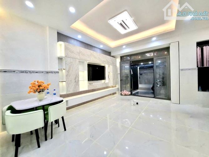 NHÀ ĐẸP 3 TẦNG CÁCH MẶT TIỀN ĐƯỜNG HUỲNH TẤN PHÁT 20M - TẶNG FULL NỘI THẤT - 4