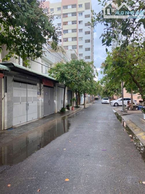 Bán nhà 1 trệt 1 lầu 70m2 thở cư hẻm xe hơi 7 chỗ đường nguyễn hữu cảnh giá 5,8 tỷ - 4