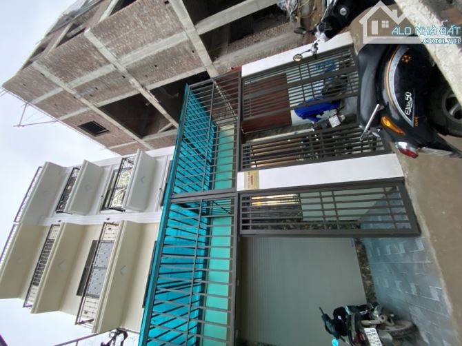 Bán gấp nhà Ngũ Hiệp nhà mới koong trung tâm  huyện Thanh Trì 5.15 tỷ - 4