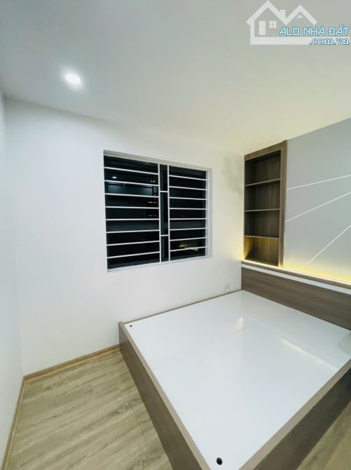 Bán căn hộ sổ đỏ CT12 Kim Văn Kim Lũ, Nguyễn Xiển, Q.Hoàng Mai, 56m2, 2 ngủ, tầng 9, giá - 3