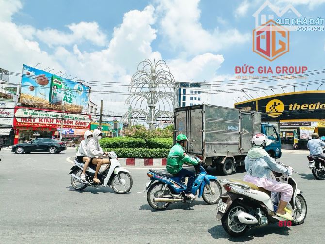 Bán nhà 1 trệt 3 lầu mới hoàn thiện đường Đồng Khởi, TP.Biên Hòa - 4