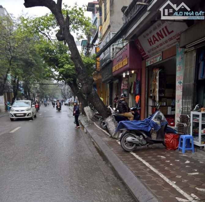 💥CƠ HỘI VÀNG💥 BÁN NHÀ PHỐ BỒ ĐỀ – LONG BIÊN – Ô TÔ CX5 CHẠY VÈO VÈO – 45M² – CHỈ 10.8 TỶ - 4