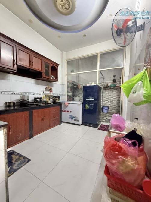 BÁN NHÀ 52M² – 3 TẦNG – HXH TRƯỜNG CHINH – 4PN – SỔ RIÊNG – 5.56 TỶ - 4