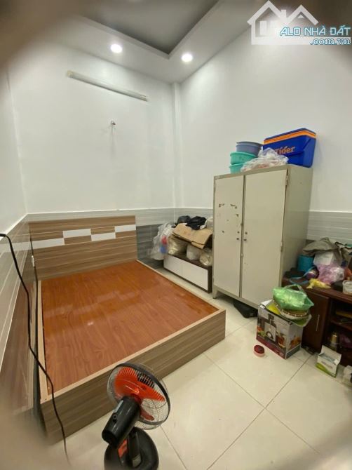 NHÀ 3 TẦNG ĐÚC KIÊN CỐ, 100M2, HXT 6M, 80M RA TÔ KÝ, GẦN TRƯỜNG TH ẤP ĐÌNH, CHỈ 4.X TỶ TL - 4