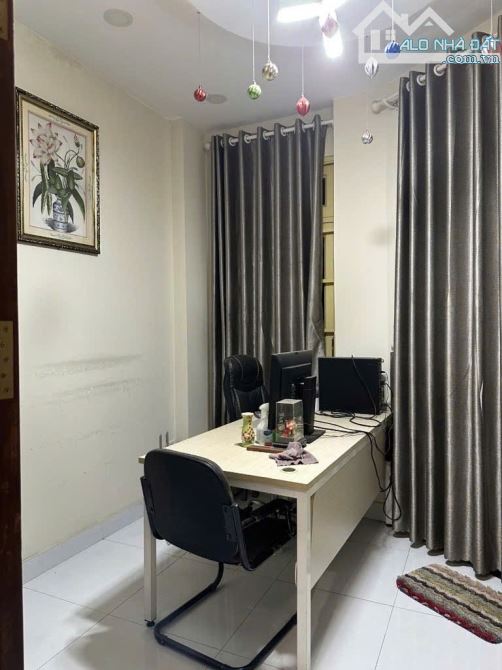NHÀ CĂN GÓC 3 TẦNG BTCT CỰC CHILL, 51M2, HXH, GẦN QUỐC LỘ 1A, GIÁ RẺ CHỈ 4.X TỶ TL - 3