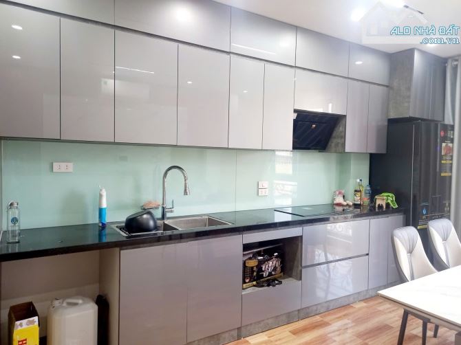 ĐÀO TẤN - BA ĐÌNH - 50M2 - 6 TẦNG THANG MÁY - MT 4M - Ô TÔ 5 CHỖ ĐỖ CỬA - CHỈ HƠN 16 TỶ - 5