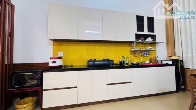 Bán nhà mặt tiền Y Đôn các Lê Duẩn 200m - 5
