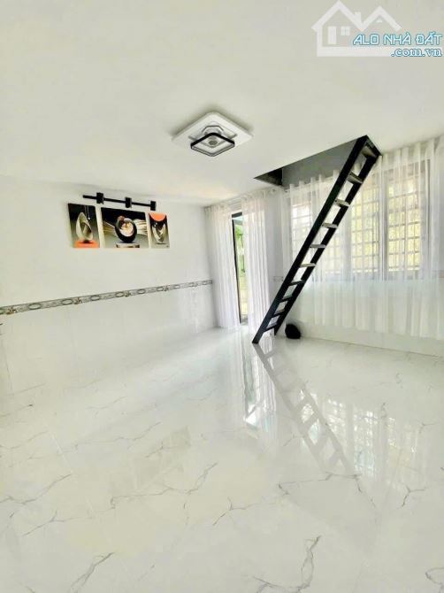 BÁN DÃY TRỌ 103M² (5x20) GỒM 1 KIOT + 5 PHÒNG TRỌ – ĐANG CHO THUÊ ỔN ĐỊNH – 840 TRIỆU - 5