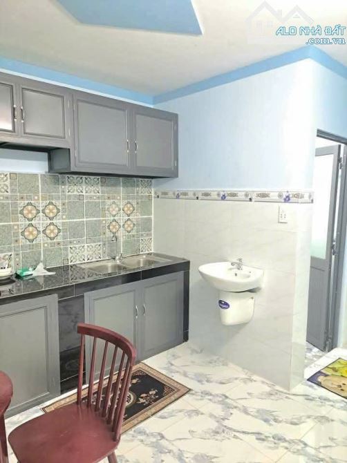 cần bán căn nhà 1 trệt 1 gác đúc còn mới 59m2 ở Tân Hiệp - Hóc Môn giá 725 triệu. - 5