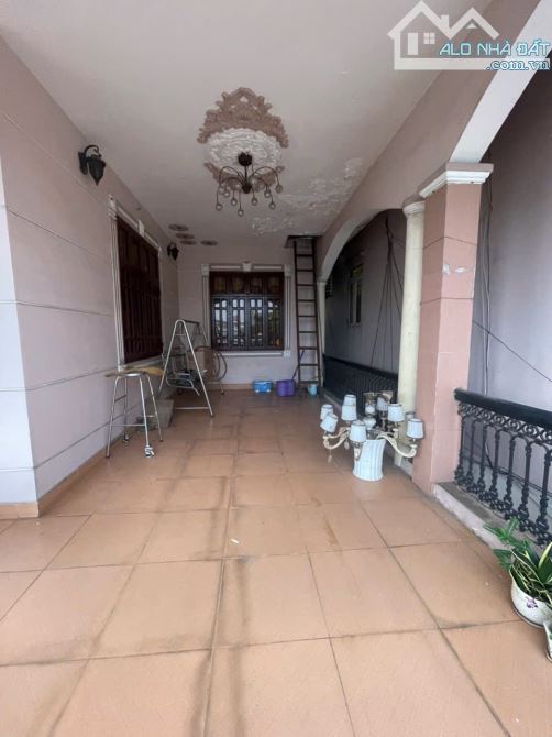BIỆT THỰ NGANG KHỦNG 10m. ĐƯỜNG NHỰA 10m KINH DOANH ĐA NGÀNH. CHỈ 15 TỶ TL MẠNH - 5
