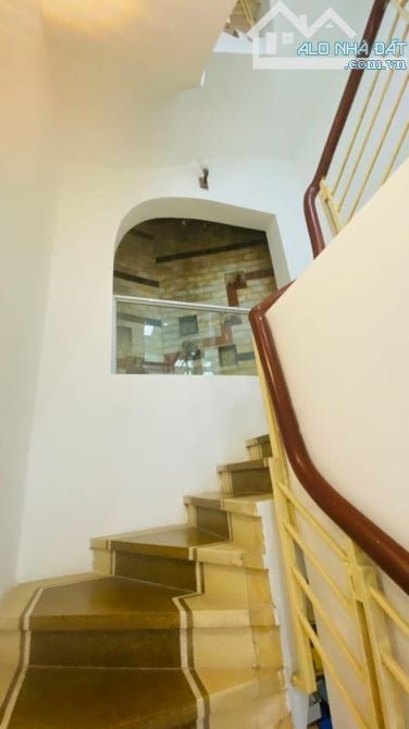 MĂT PHỐ HOÀNG NGÂN 68m2, 5 tầng -Lô góc –Mt ĐẸP - KD SẦM UẤT - CƠ HỘI CÓ 102 - 5