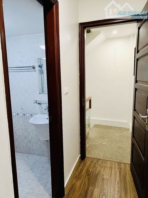 NHÀ ĐẸP - NGỌC THUỴ - Ô TÔ ĐỖ TẬN CỬA - 5