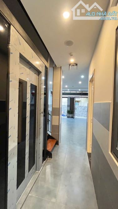 6❌19m, BÁN TOÀ NHÀ CHDV 5 TẦNG, 15PN, 134tr/tháng, NGUYỄN THIỆN THUẬT, Q.3, 20.x TỶ - 5