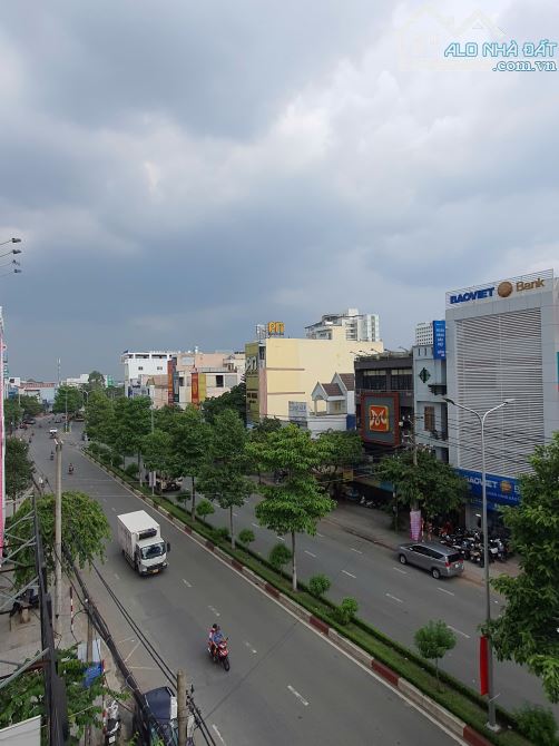 Bán nhà 1 trệt 3 lầu mới hoàn thiện đường Đồng Khởi, TP.Biên Hòa - 5