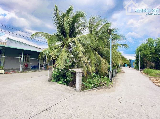 chủ bán nền Thổ cư 85m2 đường oto, khu đông dân cư, Ấp 1 Long định, giá 820 triệu - 5