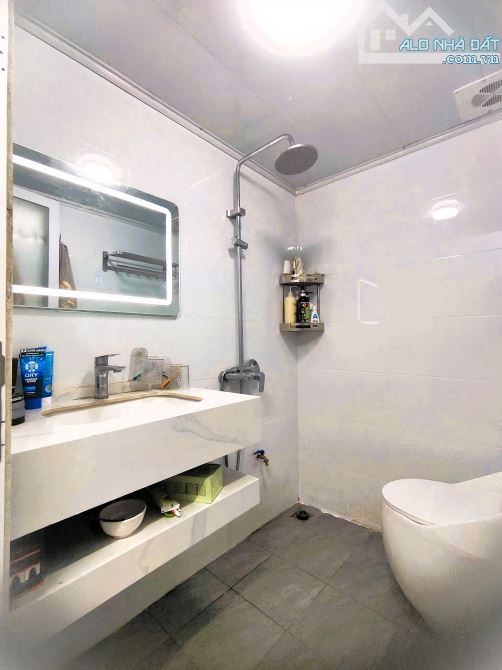 BÁN GẤP NHÀ PHỐ BẠCH ĐẰNG - HOÀN KIẾM – 60M2 - CHỈ 4.25 TỶ! - 5