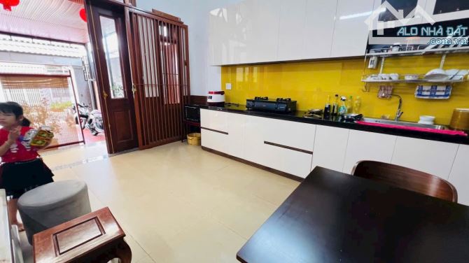 Bán nhà mặt tiền Y Đôn các Lê Duẩn 200m - 6