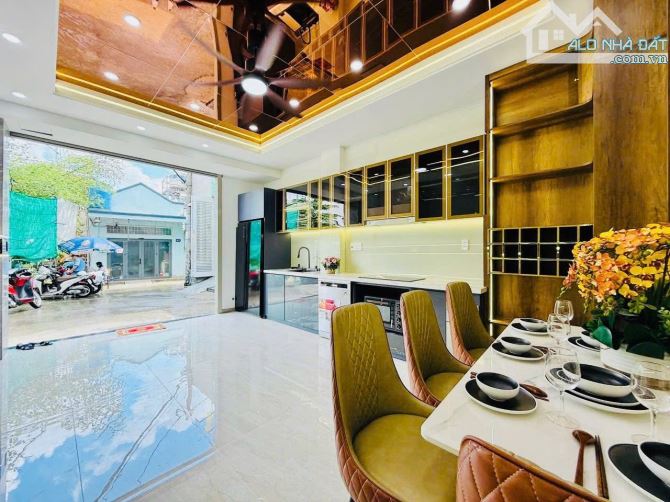 Bán nhà 2 mặt tiền đường Lê Văn Thọ, Gò Vấp, diện tích công nhận hơn 61m², 4 tầng, 7 tỷ 9 - 6