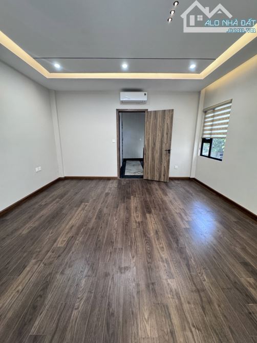 Bán Nhà Vũ Xuân Thiều LÔ GÓC THANG MÁY SIÊU Ô TÔ DỪNG ĐỖ NGÀY ĐÊM 48M2 6T  10.5 tỷ - 6