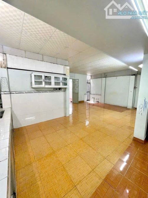 CHỦ GỞI BÁN NHÀ (DT: 160M2) SỔ RIÊNG THỔ CƯ 100% ĐƯỜNG OTO THUỘC KP1 TÂN PHONG. GIÁ 4,3 TỶ - 6