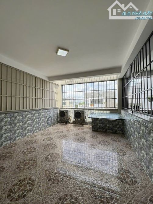 BÁN NHÀ PHẠM VĂN CHIÊU - ĐƯỜNG RỘNG 12M - CÓ VỈA HÈ 2 BÊN - 9,5 TỶ - 6