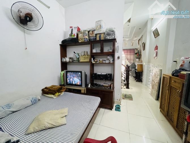 BÁN NHÀ LÊ ĐỨC THỌ - 3 TẦNG - 4X18 - HẺM 6M, PHÂN LÔ, PHƯỜNG 15 GÒ VẤP - GIÁ 7.7 TỶ - 6