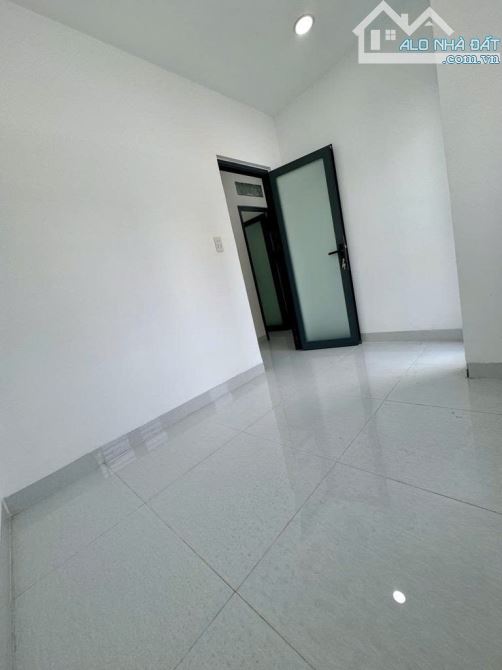 Nhà 2 tầng đường TÂN THỚI NHẤT 05, phường TÂN THỚI NHẤT, Q12, dt 22m2 (4mx6m). 2,4Tỷ - 6