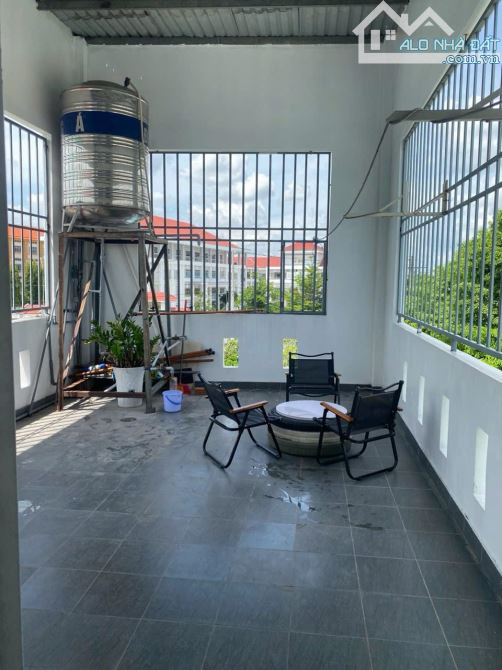NHÀ 3 TẦNG ĐÚC KIÊN CỐ, 100M2, HXT 6M, 80M RA TÔ KÝ, GẦN TRƯỜNG TH ẤP ĐÌNH, CHỈ 4.X TỶ TL - 6