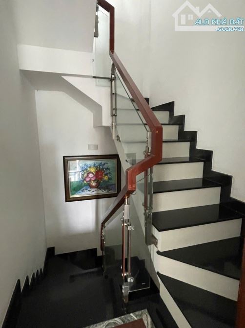 Bán Nhà Lô Góc 2 Mặt Tiền Quận 11 giá rẻ - 7